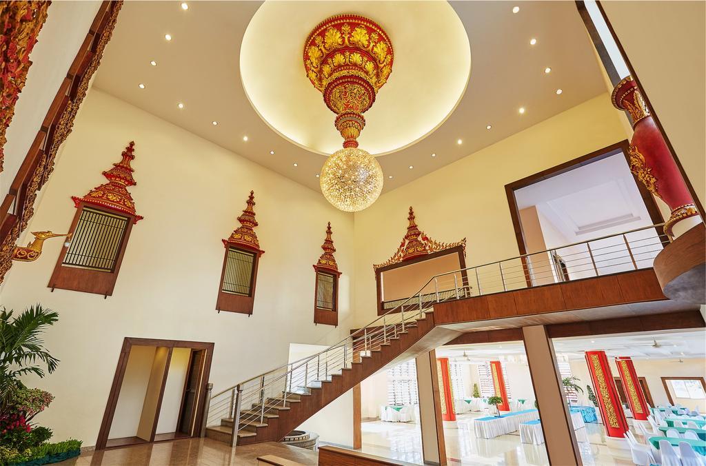 Eastern Grand Palace Pattaya Bagian luar foto